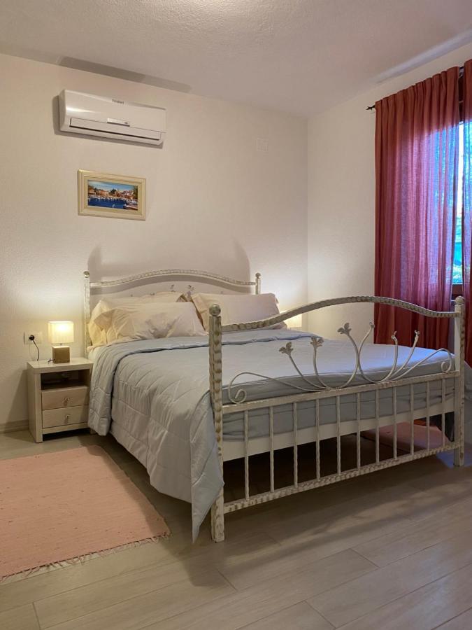 Villa Eva Karigador Новиград Екстериор снимка