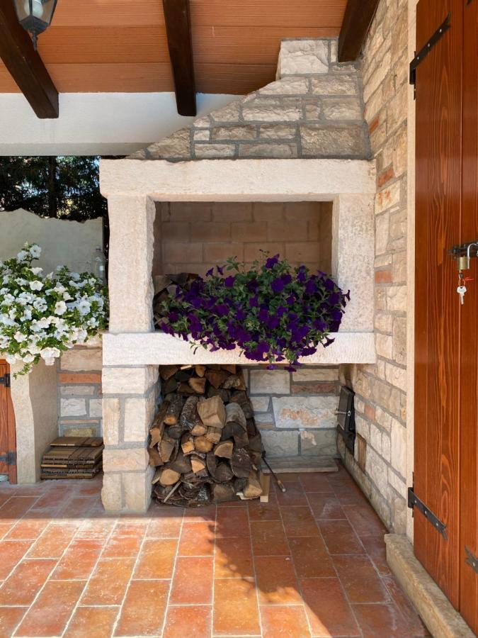 Villa Eva Karigador Новиград Екстериор снимка
